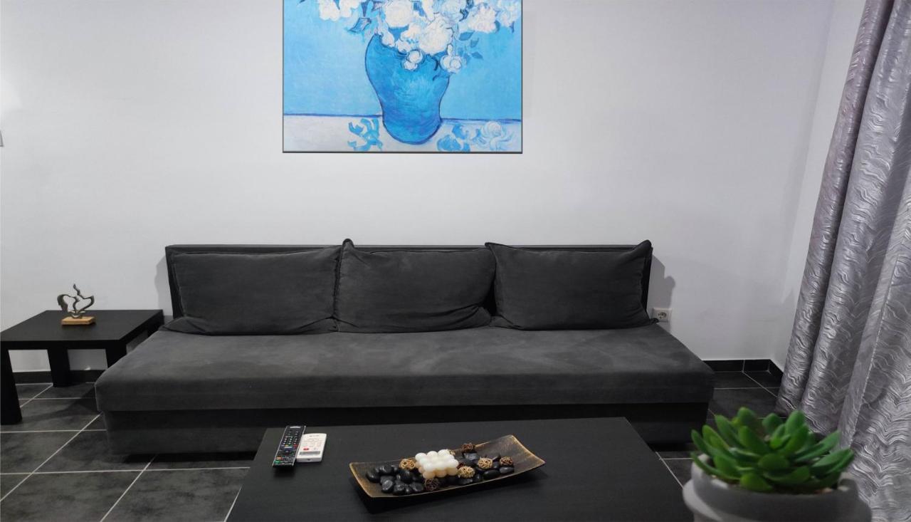 Dreams 1 Apartment Kardítsa Екстериор снимка